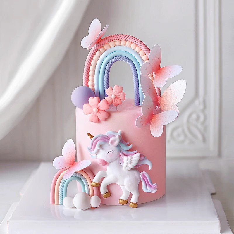 子供のファンタジーピンクの誕生日ケーキデコレーションユニコーン蝶オーナメントおとぎ話の夢レインボーベーキングプラグイン|undefined