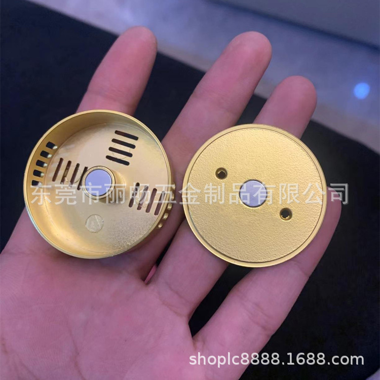 出风口车载香薰夹 车载固体香薰饰品汽车香水摆件礼品香氛爆款