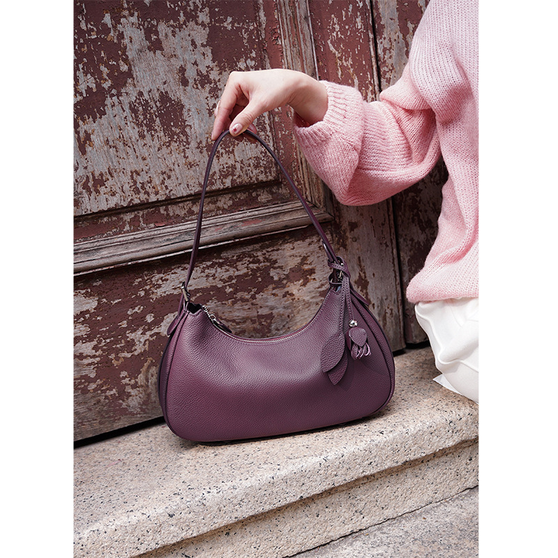 Crescent Design Candy Color Early Spring Niche New Handbag 2026 Underarm Bag Baguette Simple Commuter Bag - Thumbnail 2