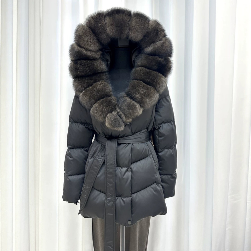 European Station 2026 Winter New White Duck down Jacket with Large Fox Fur Collar, Women's Mid-Length Waist-Tie Coat European Station 2026 Winter New White Duck down Jacket with Large Fox Fur Collar, Women's Mid-Length Waist-Tie Coat