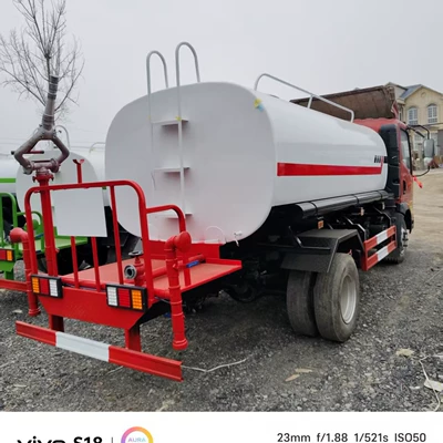 Suvarma maşınları Brand New Tank 5 Cubic Meter
