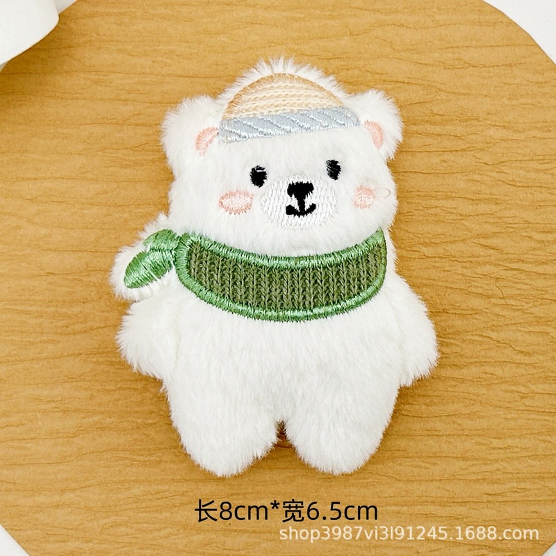 新しいかわいいスカーフシロクマブローチアクセサリー漫画ぬいぐるみサングラスクマ diy アクセサリー靴と帽子アクセサリー卸売|undefined