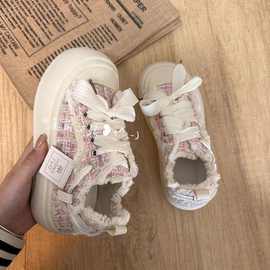 安可拉红厚底圆头小白鞋女2024秋季新款校园百搭休闲面包帆布板鞋