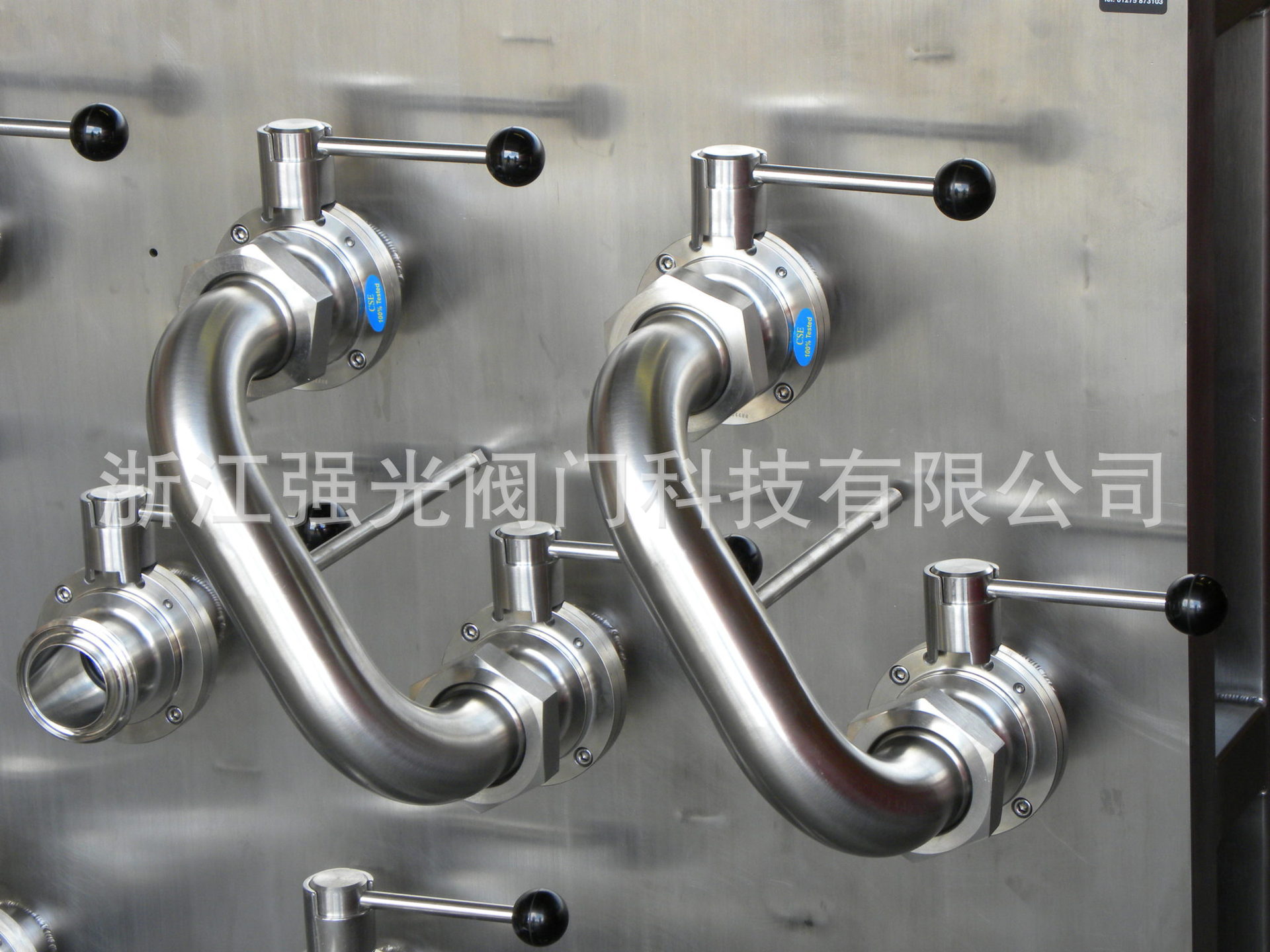 啤酒发酵罐罐区不锈钢接管板,不锈钢跨接板,啤酒发酵管道转换板