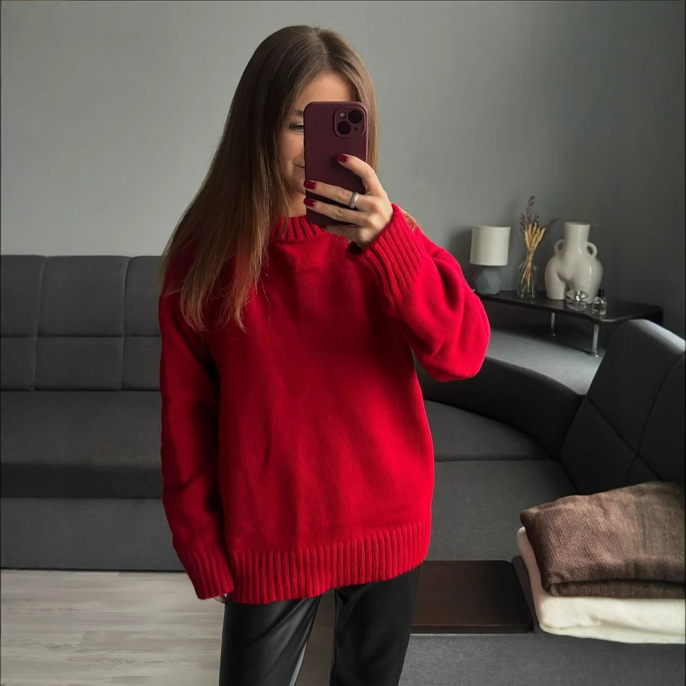 2024 otoño nuevo estilo europeo y americano Amazon transfronterizo ropa de mujer de color sólido cuello redondo viento perezoso suéter de cabeza de estilo universal