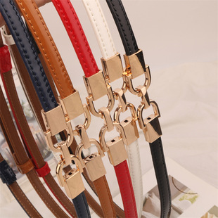 �ﶬ�¿��������Ů���{����ɫͨ�ڕr�аٴ���|Ƥ�������b�