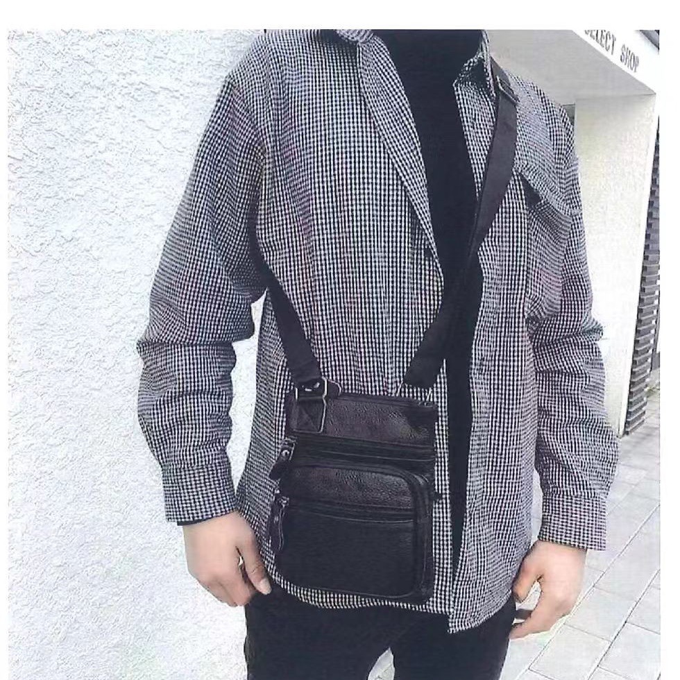 真皮单肩包牛皮男包斜挎包通用小背包商务护照包皮包外贸