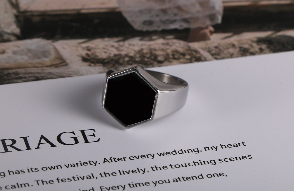 Vintage Style Classic Style Geometric Titanium Steel Polishing Unisex Rings Men Signet Rings display picture 6