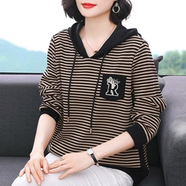 女式T恤;女式卫衣;时尚休闲套装