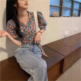 7151绑带碎花泡泡短袖衬衫女夏季薄款休闲风韩系上衣别致百搭绝美