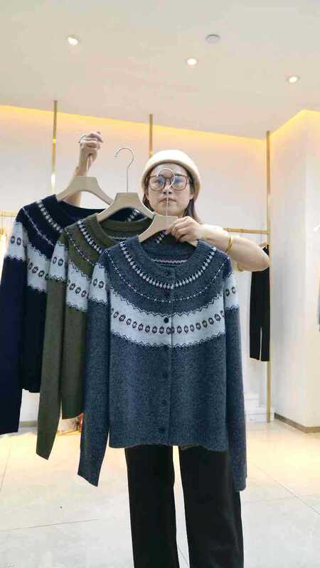 2025 New Model of Fair Isle Retro Jacquard 100 Wool Thickeneded Model for Foreign Trade