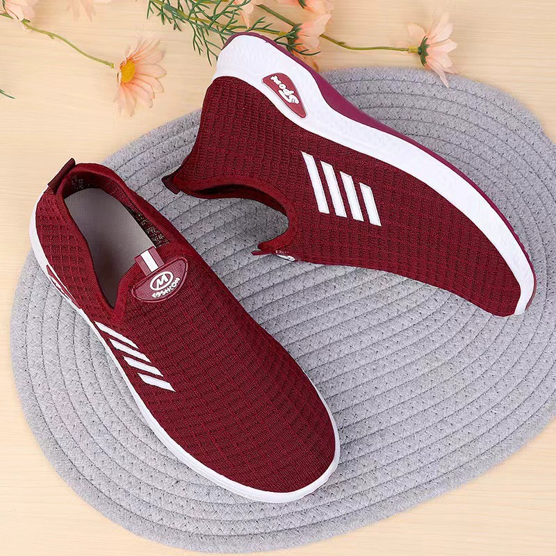 Женская обувь внешняя торговля новая старая пекинская обувь из ткани на мягкой подошве, повседневная спортивная обувь женская трансграничная мода мама обувь