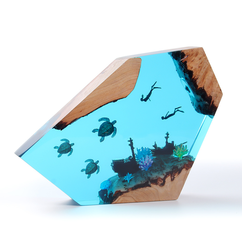 Marine Resin Lamp Processing Customized Handmade Epoxy Solid Wood Dreamy Underwater Broken Ship Micro Landscape Resin Night Light Decoration