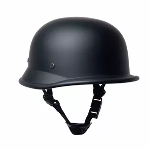 Motorcycle Helmet Men Women Universal Four Seasons Safety Helmet