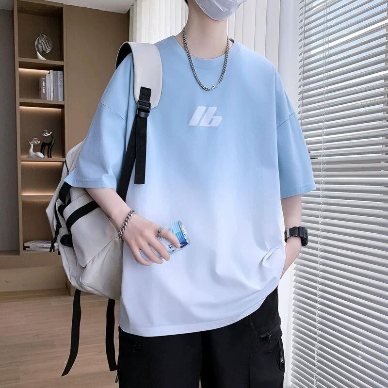 Gradient New Summer Short-Sleeved Boys' Sports Fashionable T-Shirts for Teenagers, Middle and High School Students, Trendyy, Handsome and Versatile