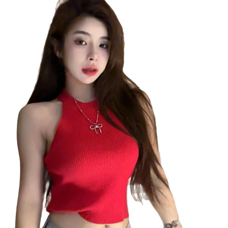 Retro red knitted sweater