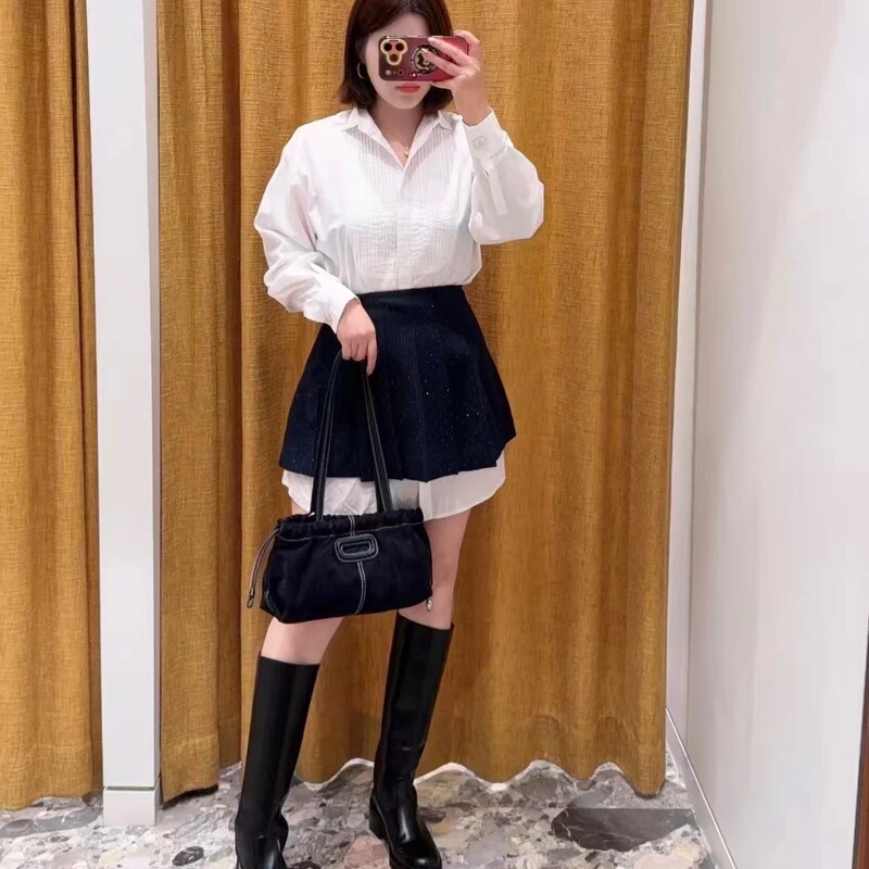 French Elegance 2026 Autumn/Winter Two-Piece Detachable Skirt and Stand-Collar Accordion Pleated Shirt Dress French Elegance 2026 Autumn/Winter Two-Piece Detachable Skirt and Stand-Collar Accordion Pleated Shirt Dress