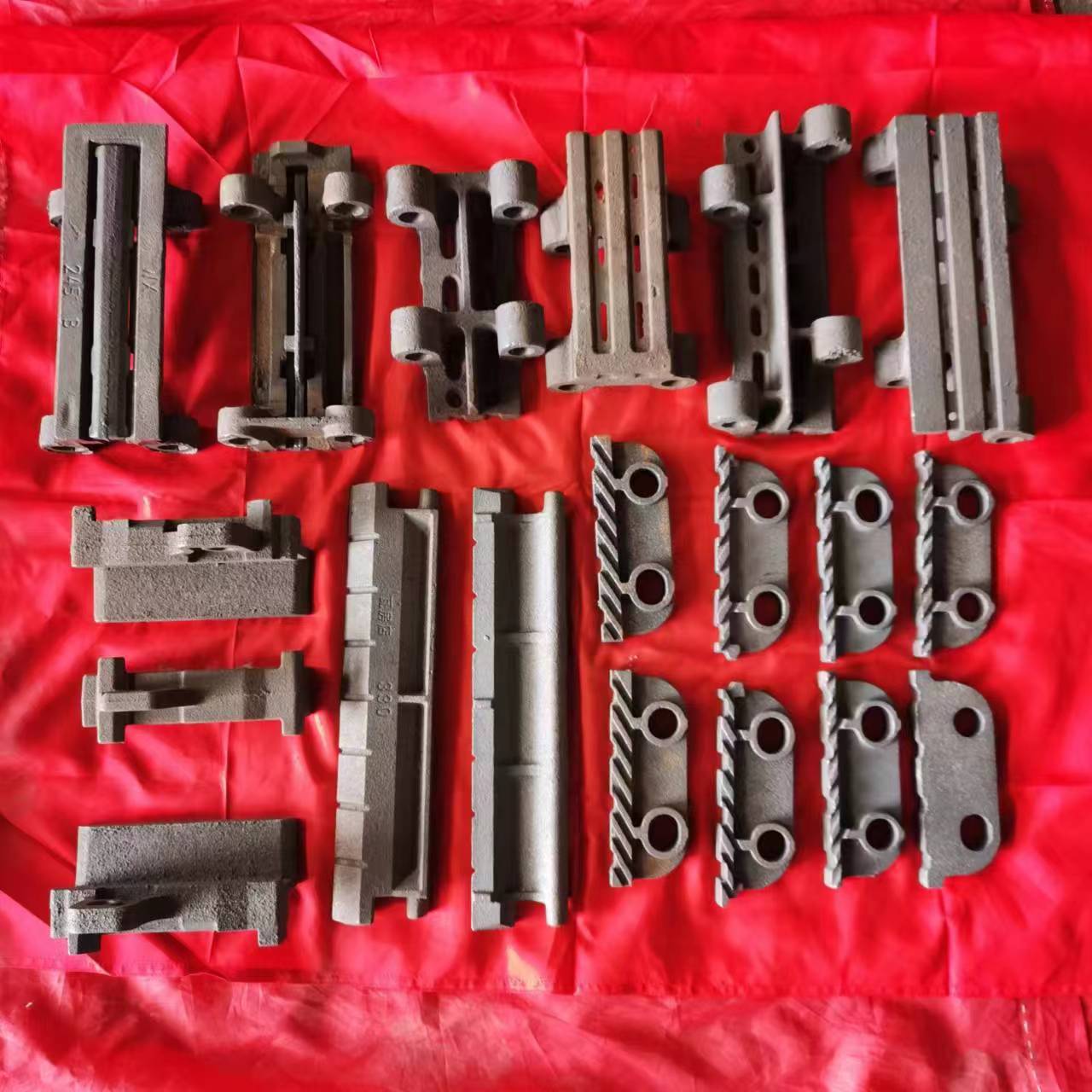 锅炉配件厂家 炉排片制造 锅炉底座制造厂链条炉排 立式 卧式炉排