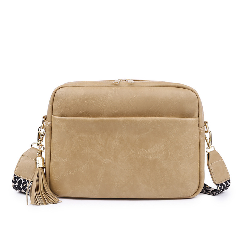 Zhenli bolso de hombro de color caramelo bolso de mujer nuevo bolso de mensajero de hombro bolso de borla de estilo retro al por mayor