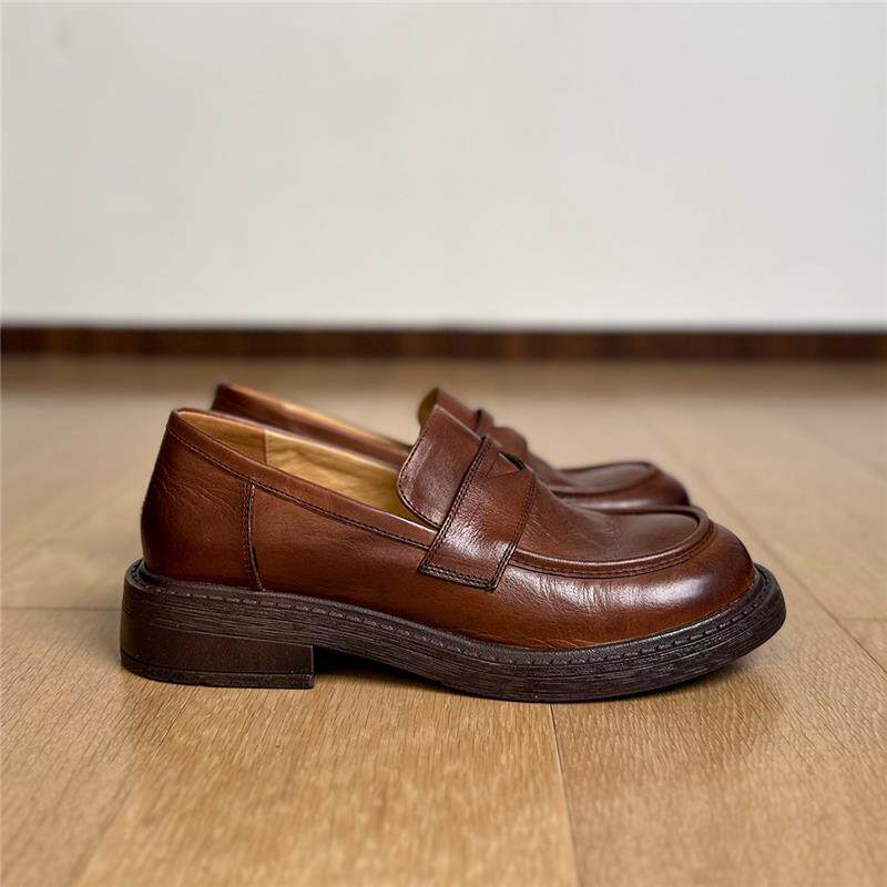Giày lười nữ da thật Anh, mũi tròn, gót thấp 3–5 cm, đế bằng — màu đen chi tiết 19