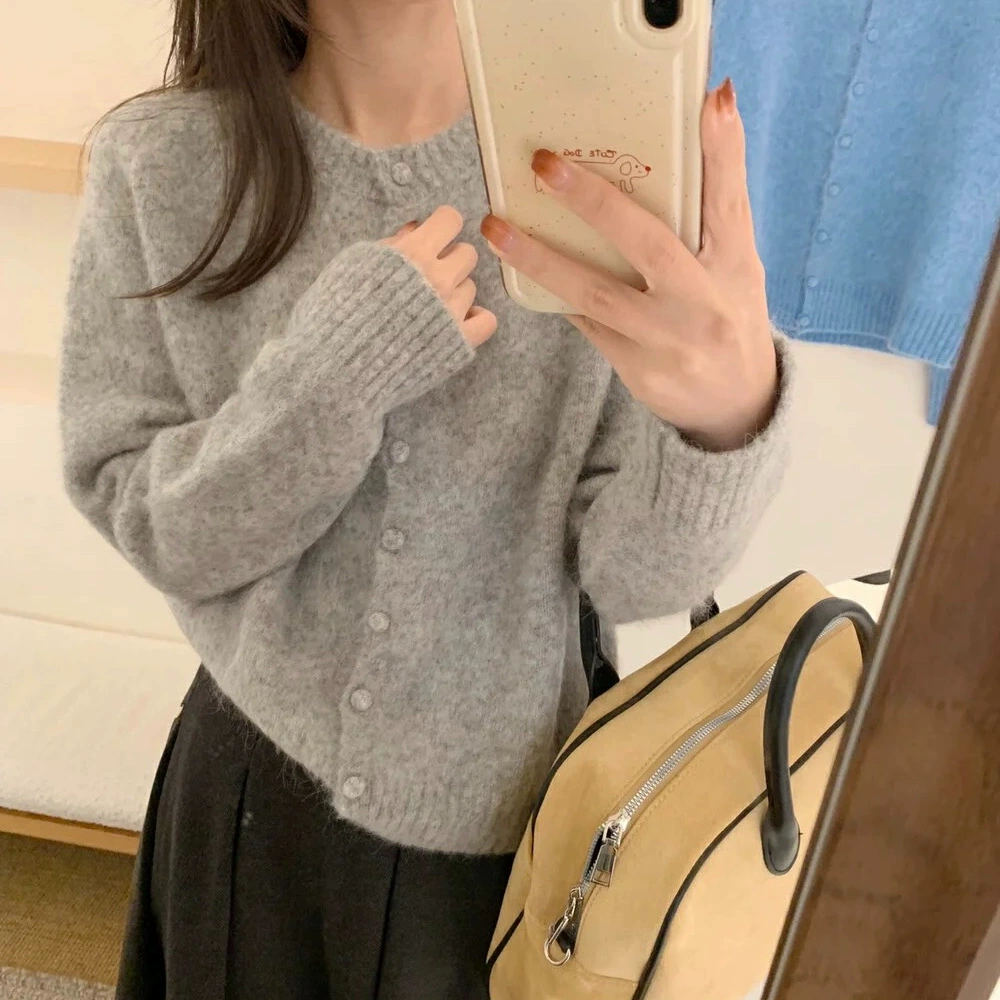 Серый серый с круглым вырезом мягкий клейкий трикотажный кардиган