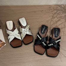 ��ʽ����һ����ЬŮ�⴩2025�¿��ļ���ȹ����Ů�L���ɳ������Ь