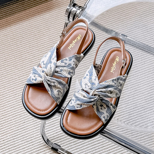 Flat Sandals for Women 2025 New Summer Fairy Style Cross Soft Bottom Versatile One-Line Buckle Sandals Large Size Beach Shoes