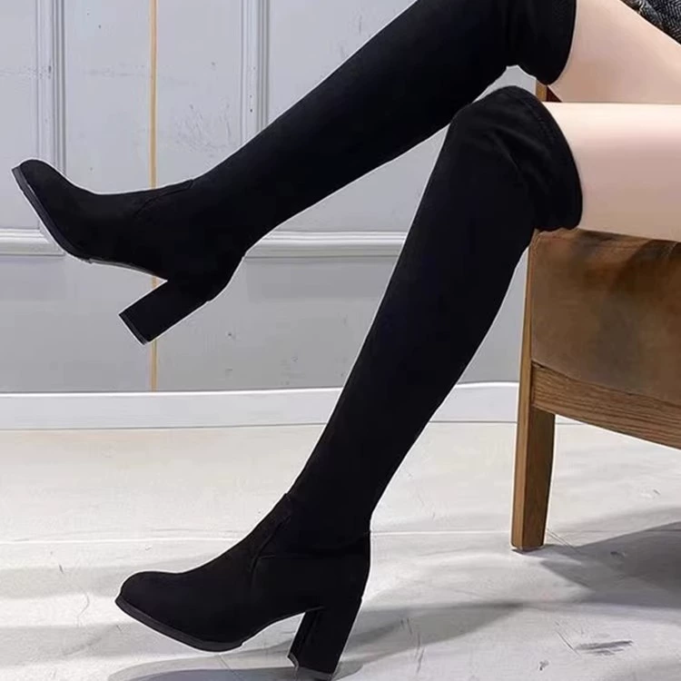 2024 осенние и зимние новые сапоги на коленях модные замшевые каблуки на каблуках эластичные сапоги задние ремешки женские сапоги