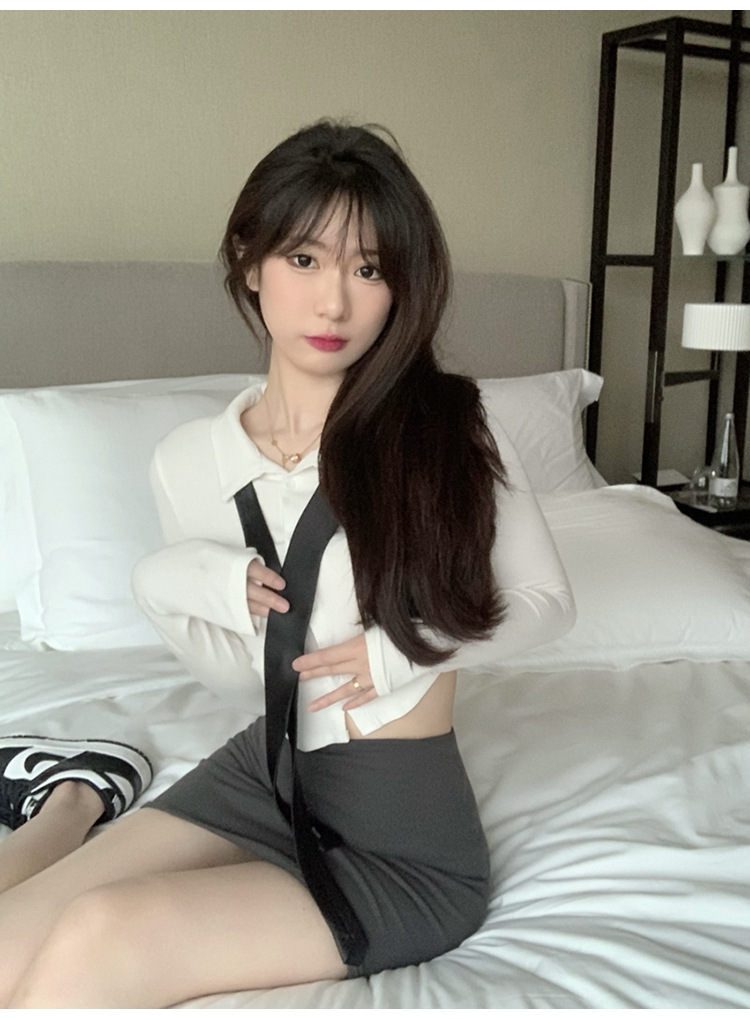 4_1046001355598069761