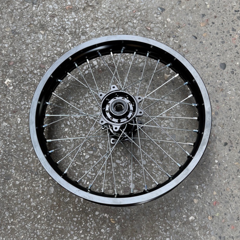 Ultra Bee 23 model modified 2.15-18 7 series aluminum alloy wheel rim, wheel mesh, and hub assembly