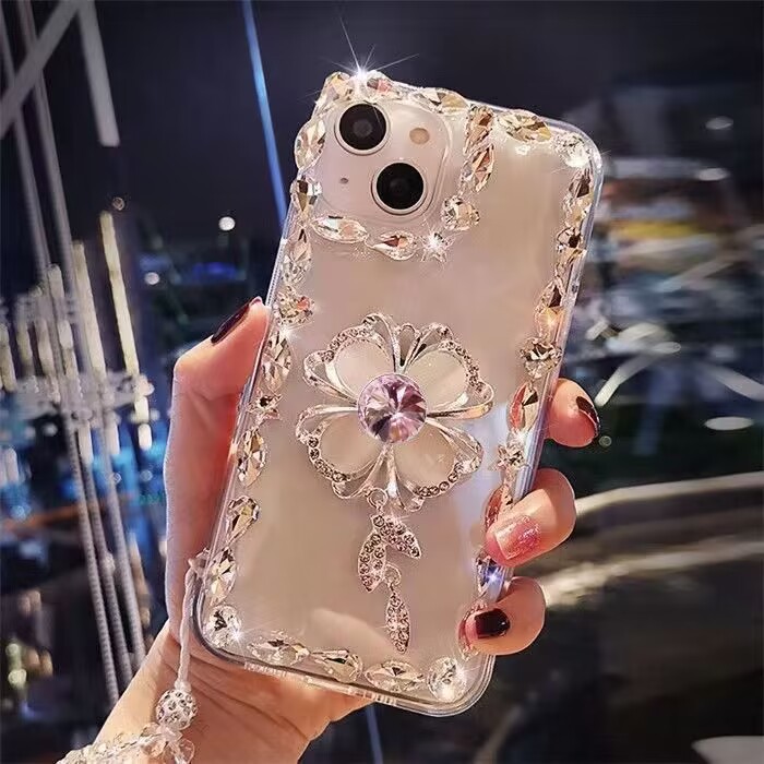 iPhone15 Rhinestone Clover Case