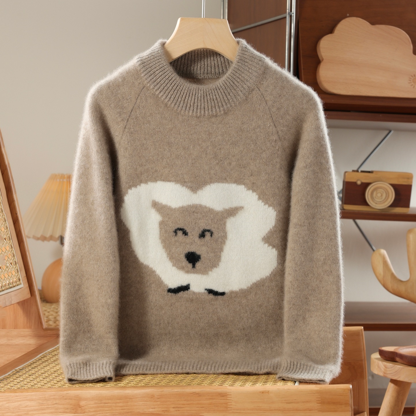 Children's cartoon sheep turtleneck wool sweater, autumn and winter pullover sweater for boys and girls, thick knitted base layer.