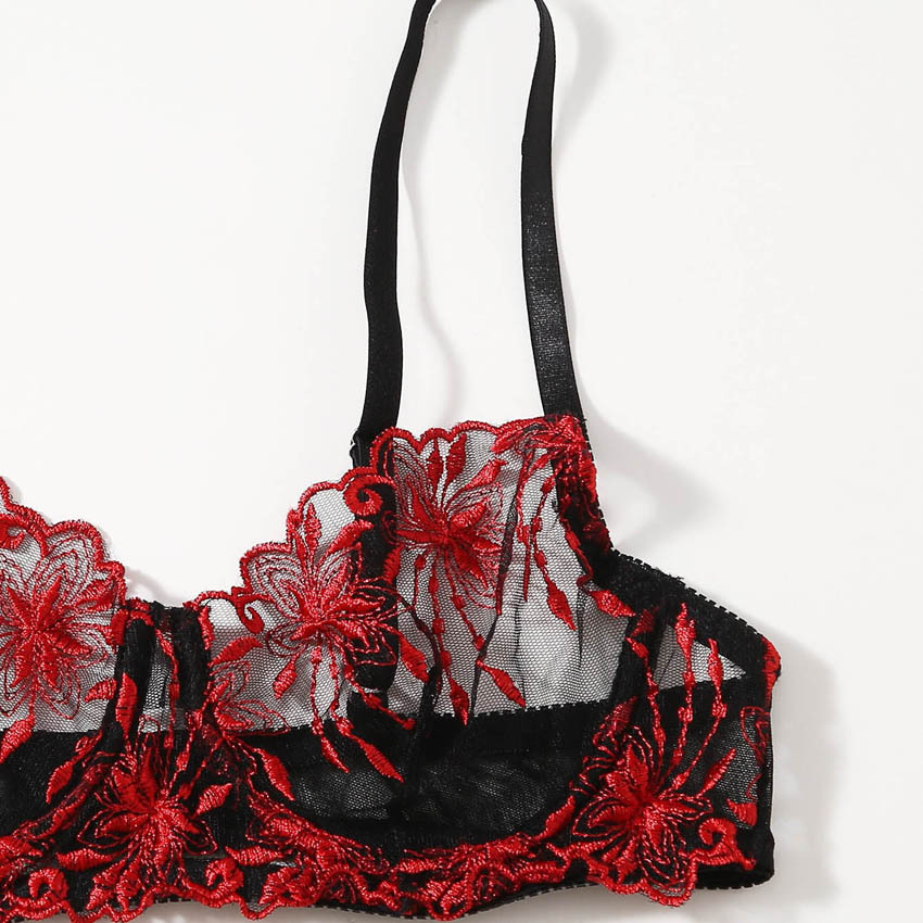 Set reggiseno intimo sexy in pizzo da donna con coppa media e raccolta sul petto piccolo_voghion.com