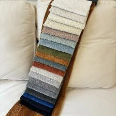 厚いネットの赤い輪の糸の歯ブラシの毛の羊のラクダのシュニールのジャカードの砂は装飾の布地の家庭の布地を発表します。