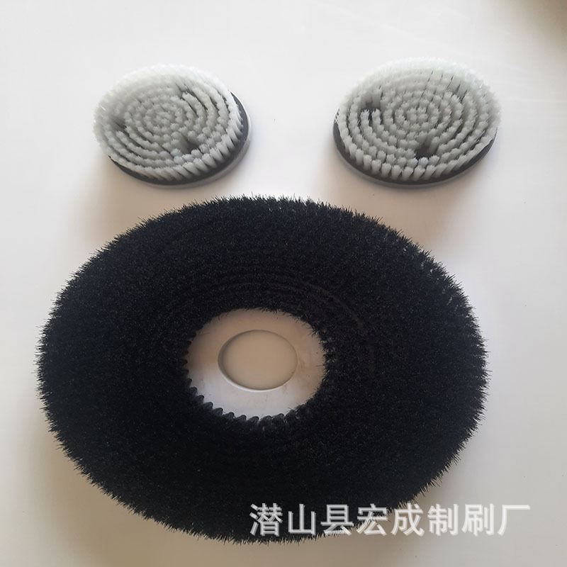 供应各种毛刷,抛光圆盘刷,尼龙穿线圆盘刷,磨料丝圆盘刷