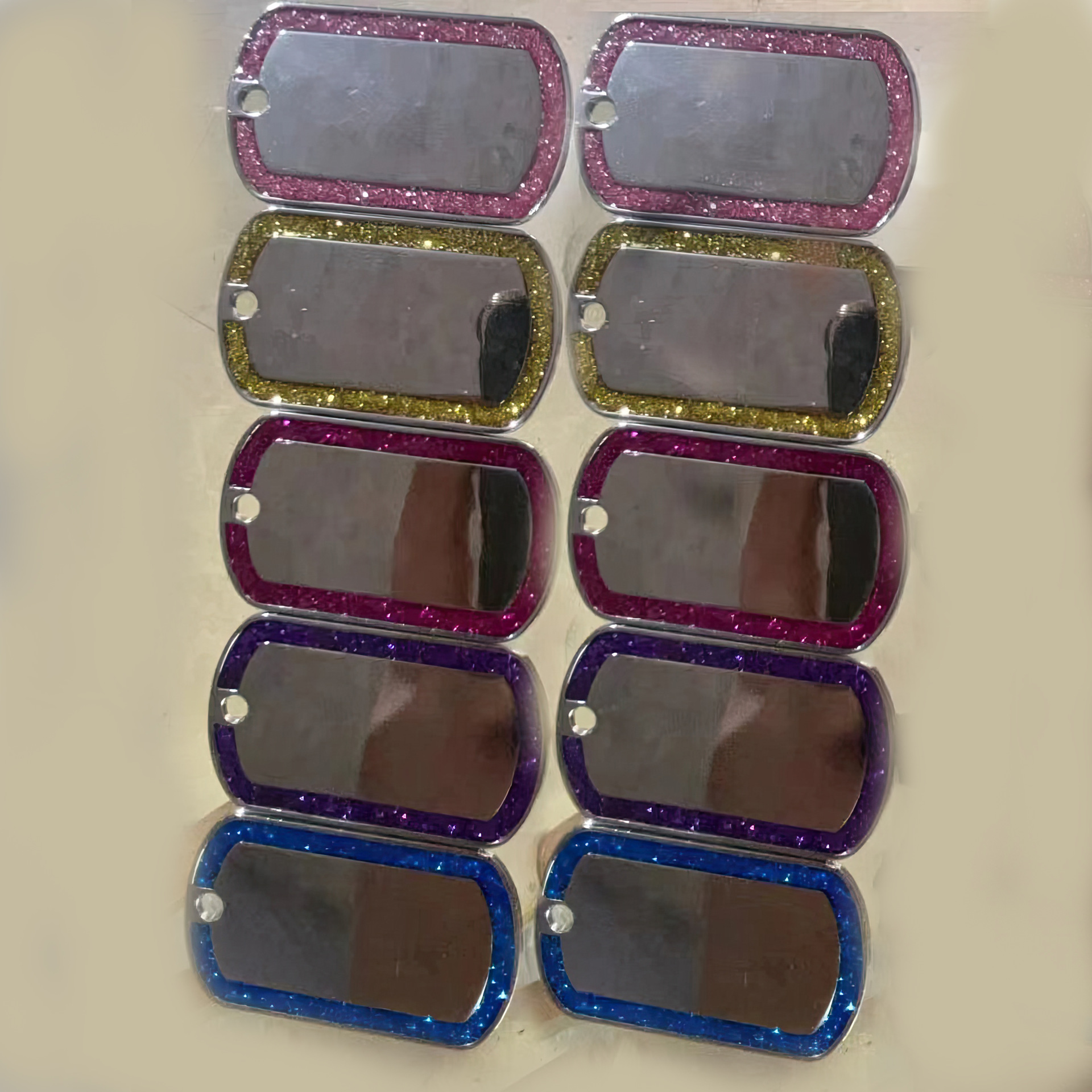 Aleación de zinc perro anti-perdida hueso transfronterizo borde polvo flash pet collar colgante etiqueta colgante grabación láser