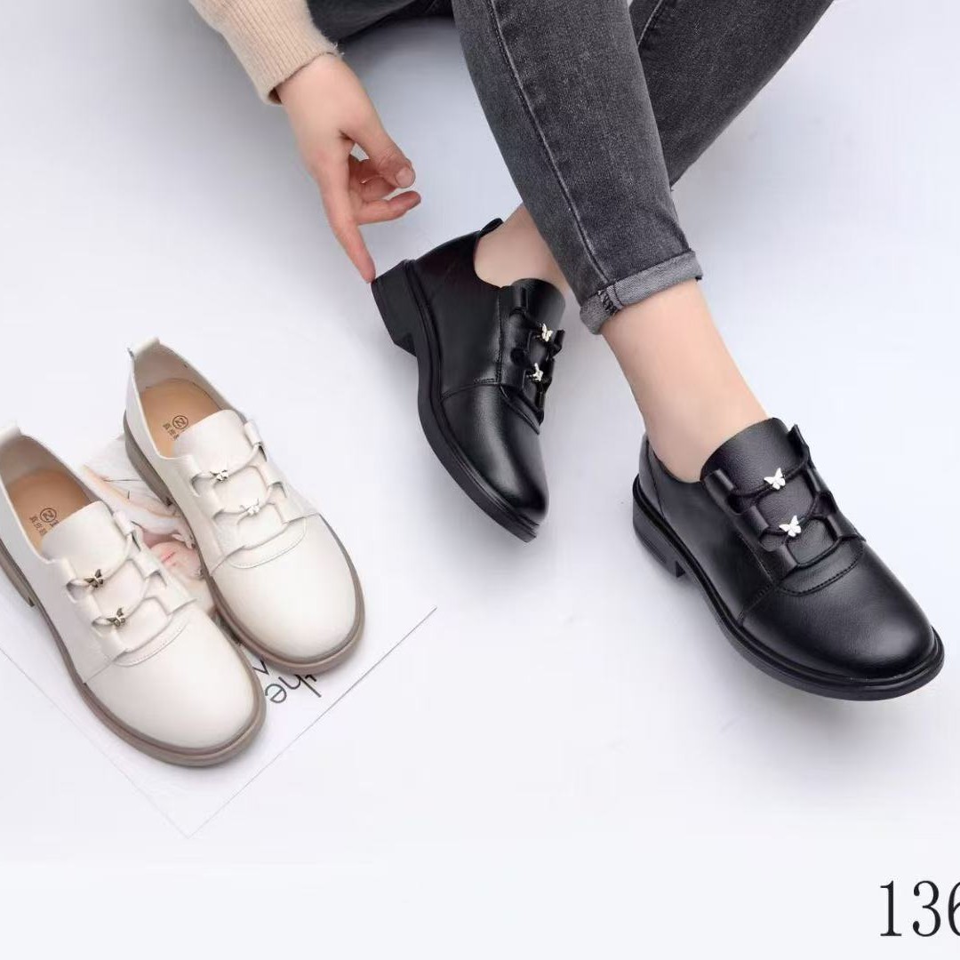 1368 부드러운 가죽 엄마 신발 부드러운 밑창 부드러운 표면 여성 작은 가죽 신발 편안한 흰색 신발 캐주얼 미끄럼 방지 힘줄 바닥 비니 신발