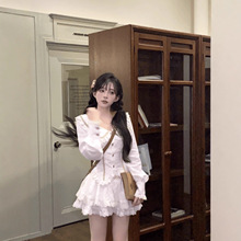 小个子少女穿搭甜辣妹纯欲风独特绝美长袖上衣蛋糕半身裙两件套装