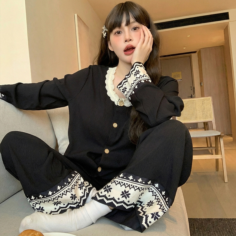 Cloud Cotton Pajamas for Women That Can Be Worn Outside, New Spring and Autumn Style, Niche Retro Fashion, Long-Sleeved and Long-Pants Loungewear Set Cloud Cotton Pajamas for Women That Can Be Worn Outside, New Spring and Autumn Style, Niche Retro Fashion, Long-Sleeved and Long-Pants Loungewear Set