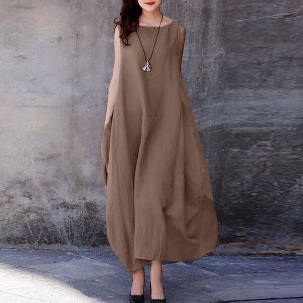 Summer dress with a round collar sleevless with pockets