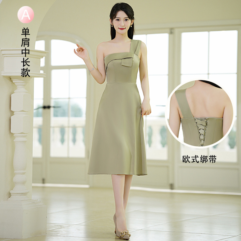 Фруктовый зеленый [одно плечо] стиль средней длины