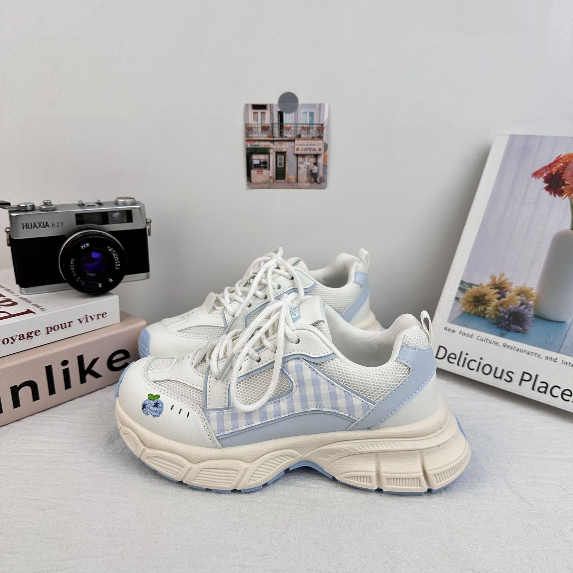 Zapatos de papá de suela gruesa de onda lejana para mujer 2025 nuevos zapatos de red de verano para mujer zapatos de deporte de ocio con superficie de malla transpirable para mujer