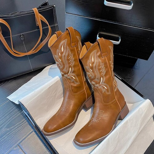 Cowhide Version ~ Genuine Leather Western Cowboy Boots for Women, New Arrival Embroidered Long-Height Knight Boots with Square Toe and Chunky Heel, Summer Style