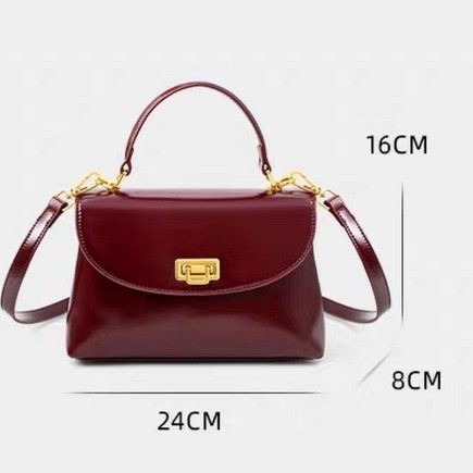女性用の赤いバッグ、花嫁のウェディングバッグ、女性用の2025年の新しいトレンディな仕事や通勤用のハンドバッグ、女性用の小さな正方形のバッグ|undefined