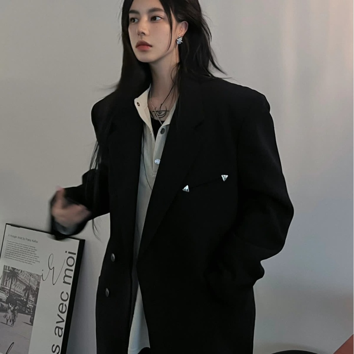Black Slim-Fit Women's Blazer For Spring Autumn, New Korean Style Design, Casual And Elegant Suit Jacket_voghion.com