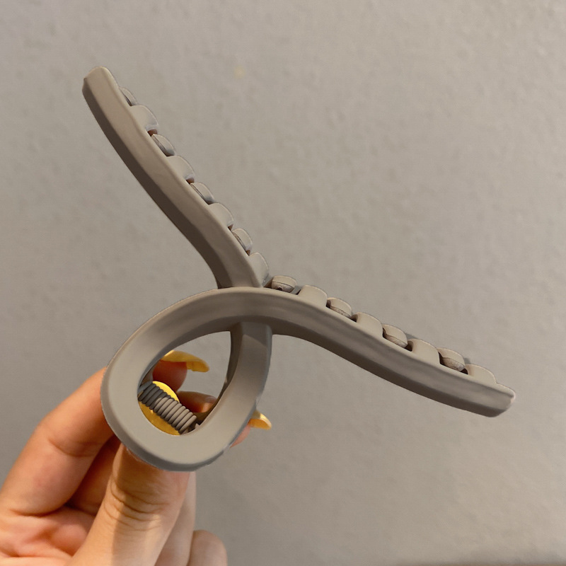 Clip de agarre Clip de tiburón grande para mujer Sensación de alto nivel en la parte posterior de la cabeza Horquilla para el cabello Clip de agarre para el cabello Tocado Horquilla 2025 Nuevo