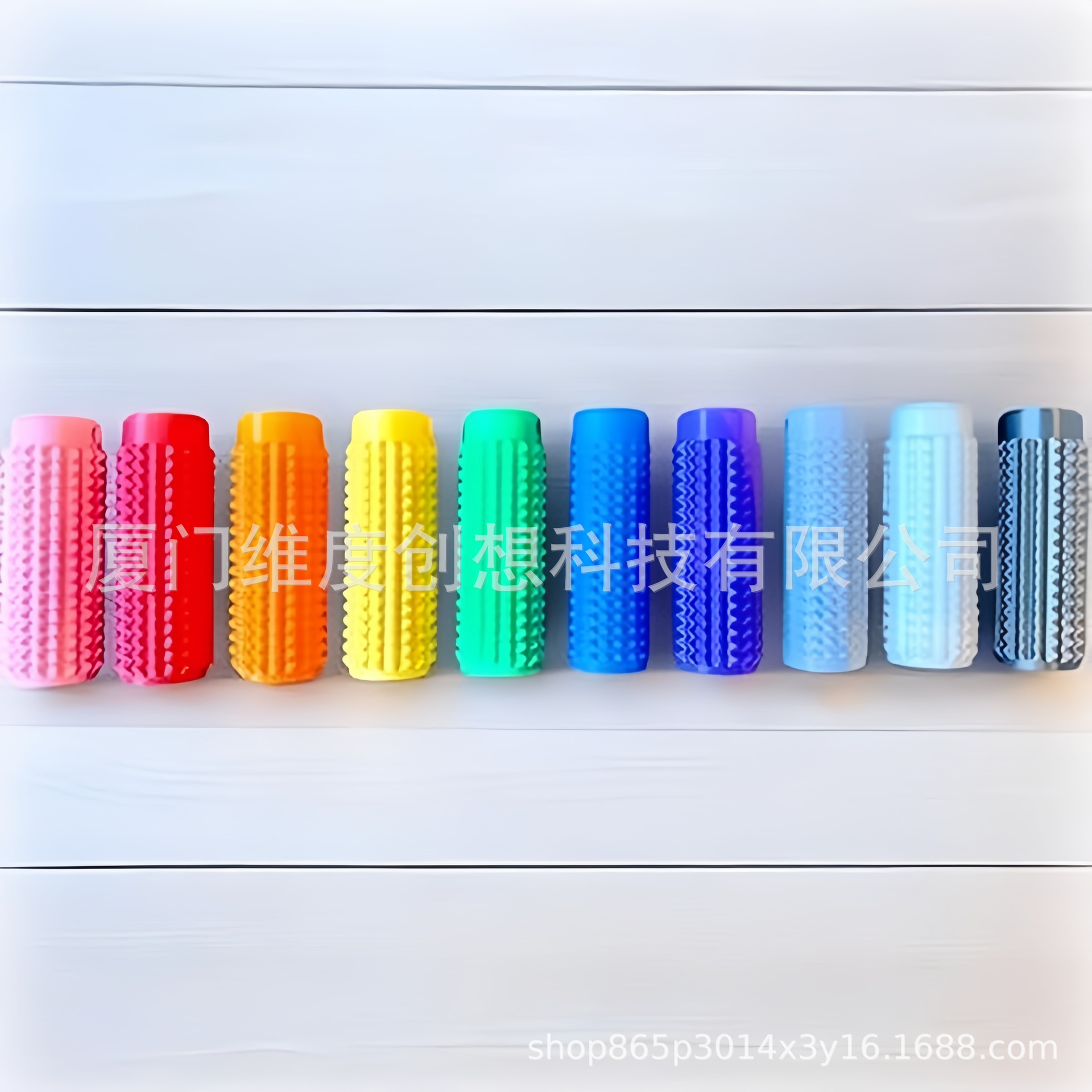 Transfronterizo nuevo Spiky Grippie Stim Keychain llavero portátil de masaje de descompresión de la punta del dedo