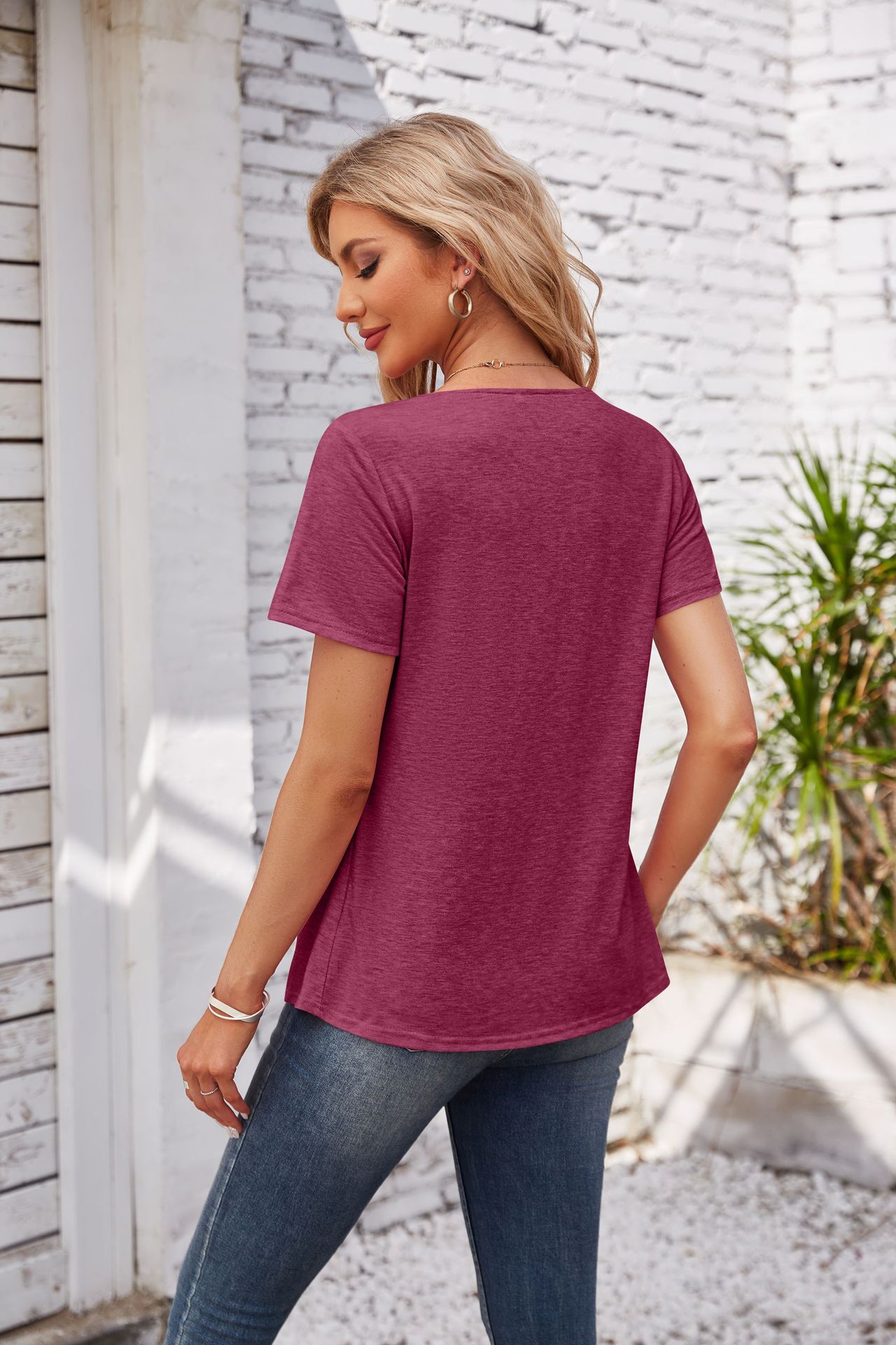 Frau T-Shirt Kurzarm T-Shirts Patchwork Einfacher Stil Einfarbig display picture 49