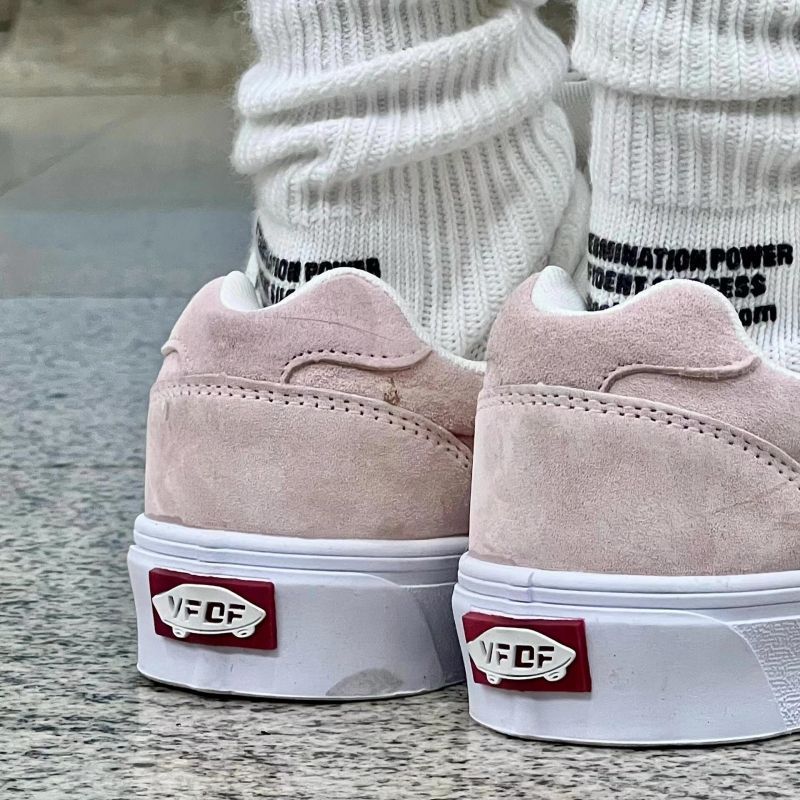 2025 nuevos hombres y mujeres Putian Shoes Factory zapatos de lona zapatos de pan zapatos casuales comercio exterior transfronterizo zapatos de deporte al aire libre zapatos de pareja