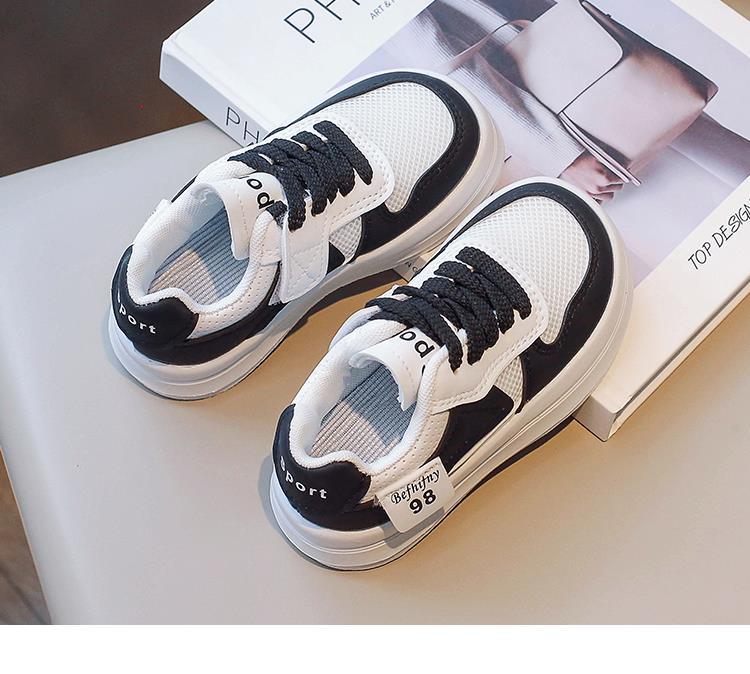 Sportskor för pojkar och flickor 2023 Nya Barn Vita Små Vita Skor Mesh Andas Studentbräda Skor Medium till_voghion.com